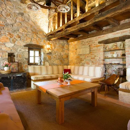 Zamelinjak Vrbnik (Primorje-Gorski Kotar)