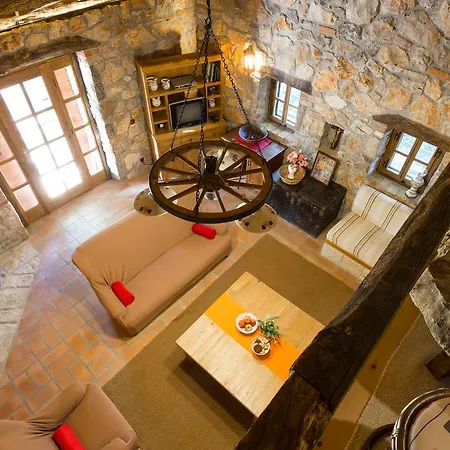 Zamelinjak Vilă Vrbnik (Primorje-Gorski Kotar)