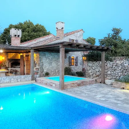 Zamelinjak Villa Vrbnik (Primorje-Gorski Kotar)